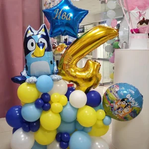 Композиция от балони с Bluey Блуи